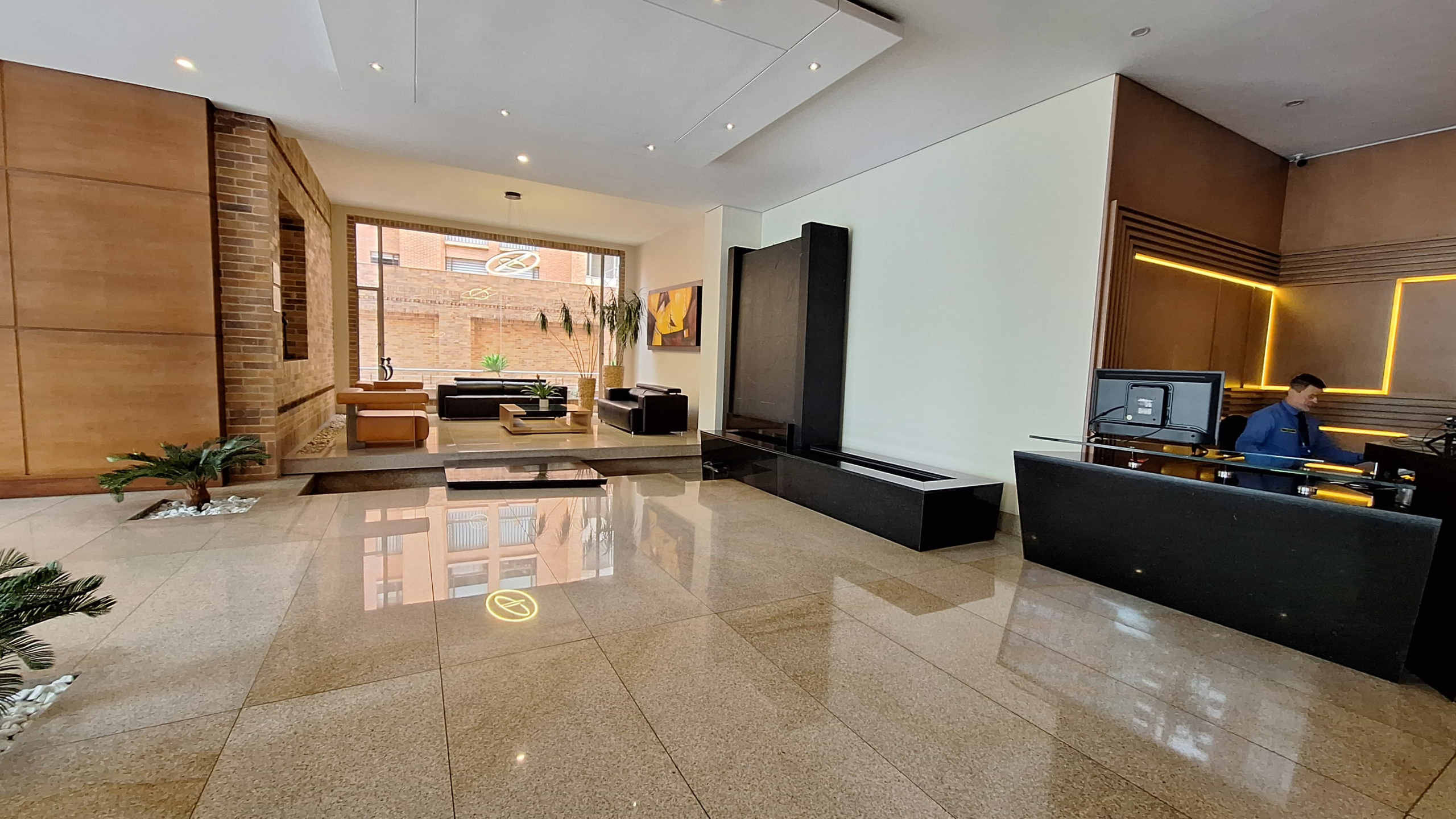 VENTA APARTAMENTO MULTICENTRO 268 M2
