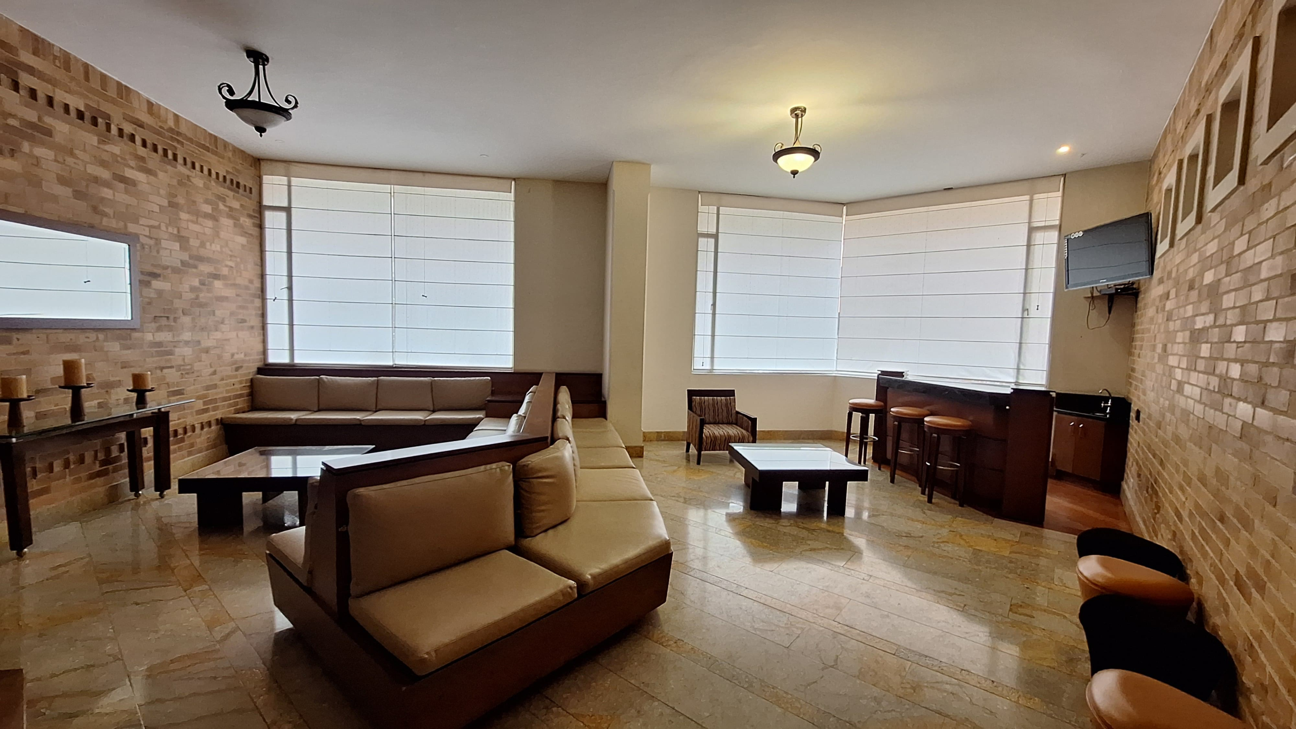 VENTA APARTAMENTO MULTICENTRO 268 M2