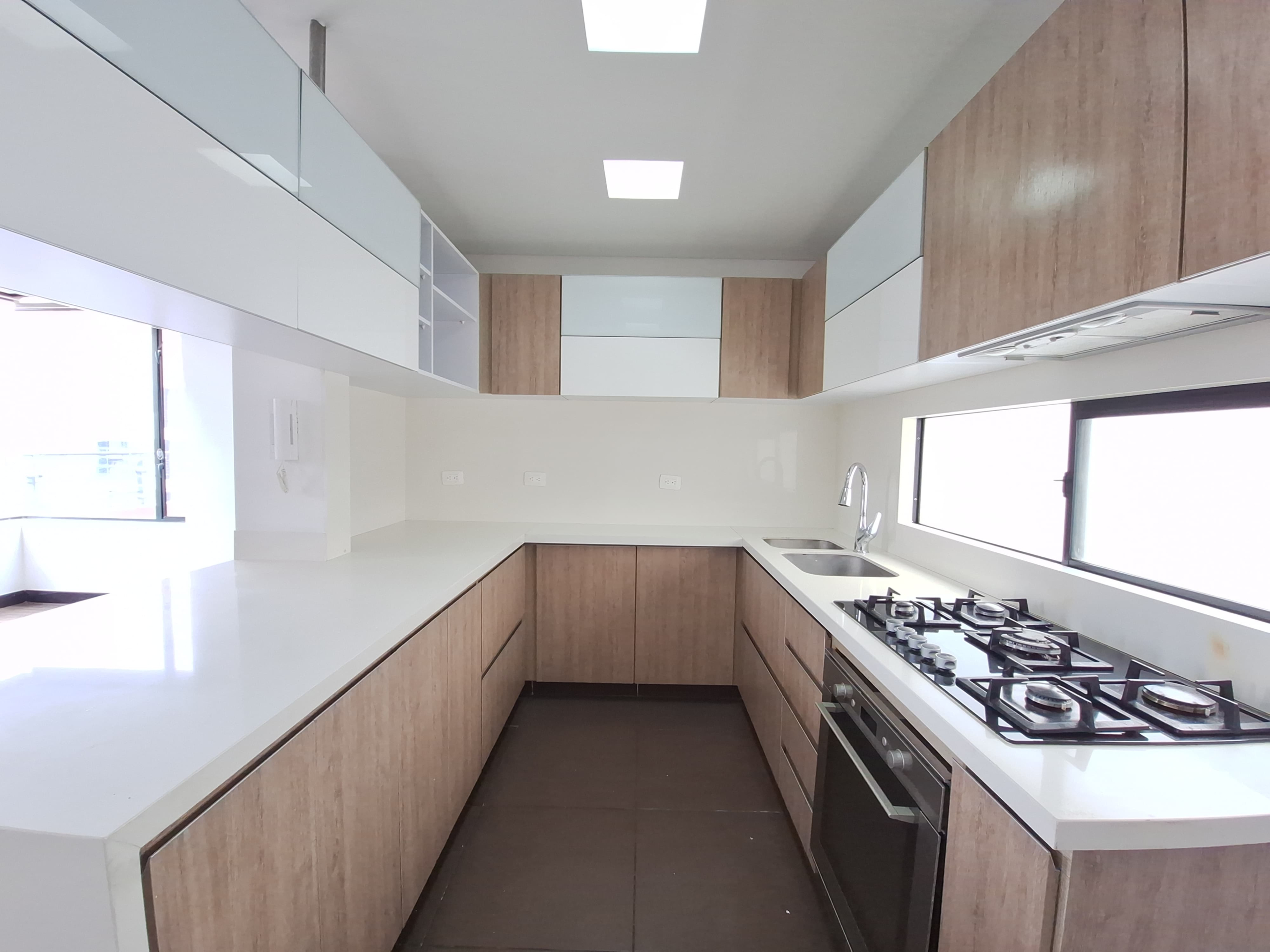 Apartamento de 4 habitaciones y 167 m² en Pasadena, Bogotá | Vista Exterior | Terraza Privada | Penthouse