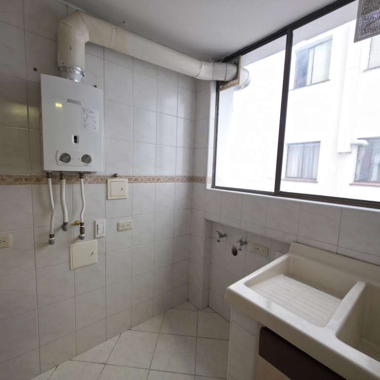 Apartamento en Venta en Rosales Bogotá | 140 m², 3 Hab | Inmobiliaria CLE