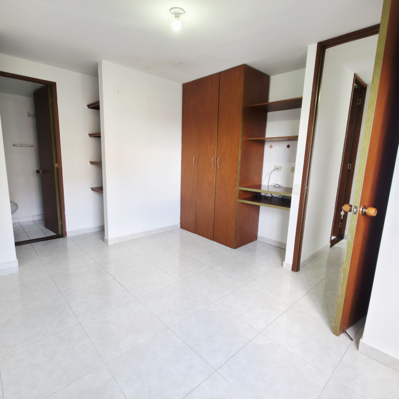 Apartamento en Arriendo Hayuelos Bogotá | 70 m² | CLE