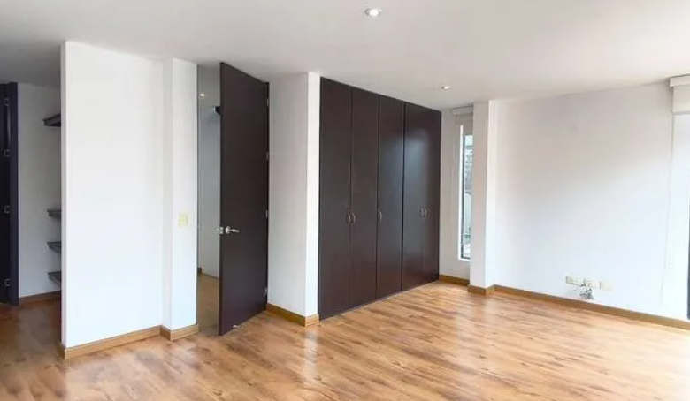 Casa en venta en bogotá, d.c., chía 3 hab  5 baños  190 m2
