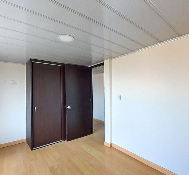 Penthouse en Venta con Balcón y Vista Exterior en Mosquera 93 m2