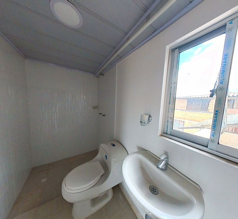 Penthouse en Venta con Balcón y Vista Exterior en Mosquera 93 m2