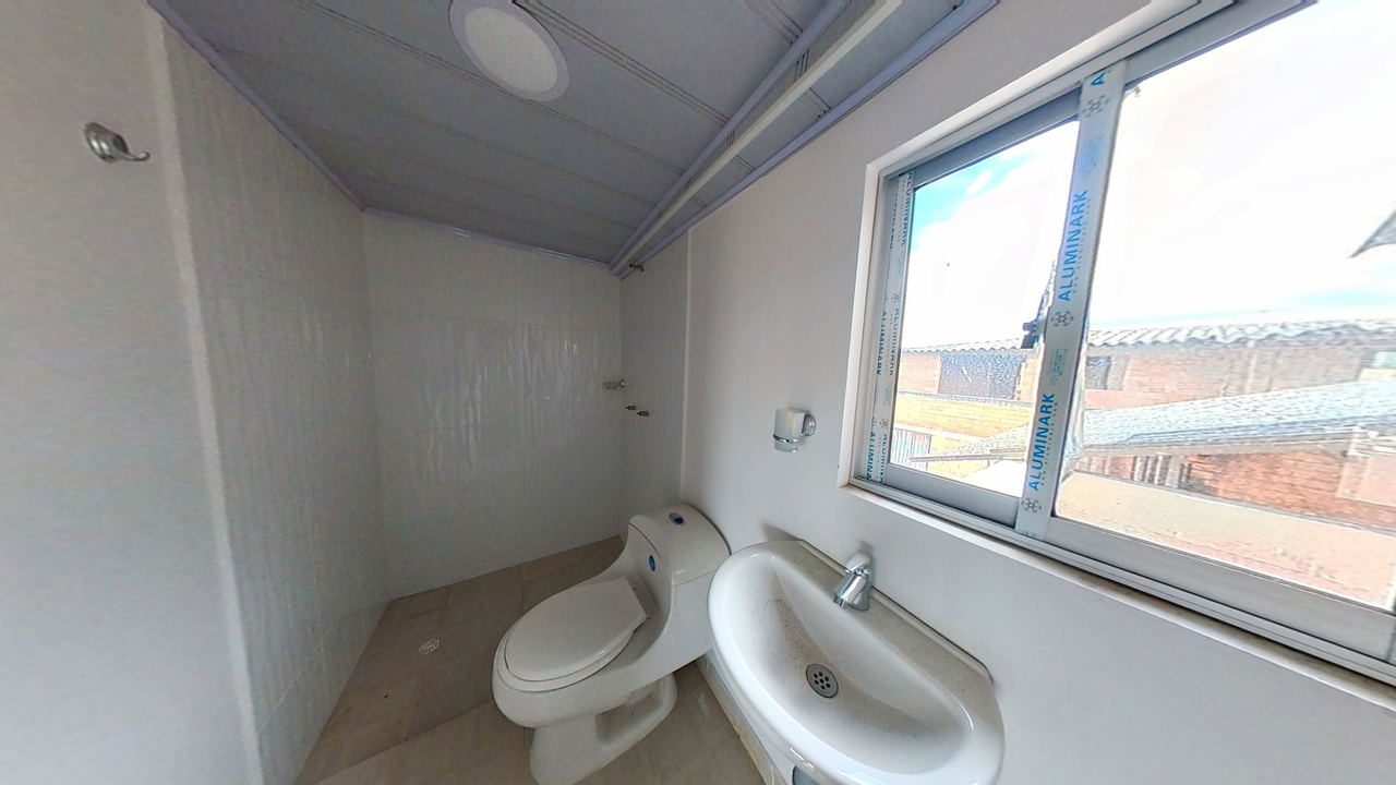 Penthouse en Venta con Balcón y Vista Exterior en Mosquera 93 m2