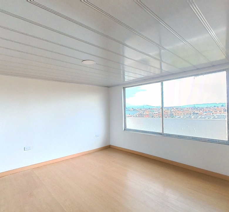 Penthouse en Venta con Balcón y Vista Exterior en Mosquera 93 m2
