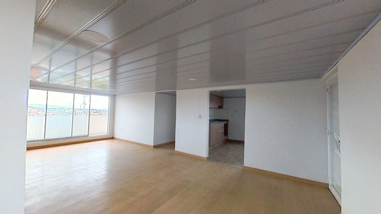 Penthouse en Venta con Balcón y Vista Exterior en Mosquera 93 m2