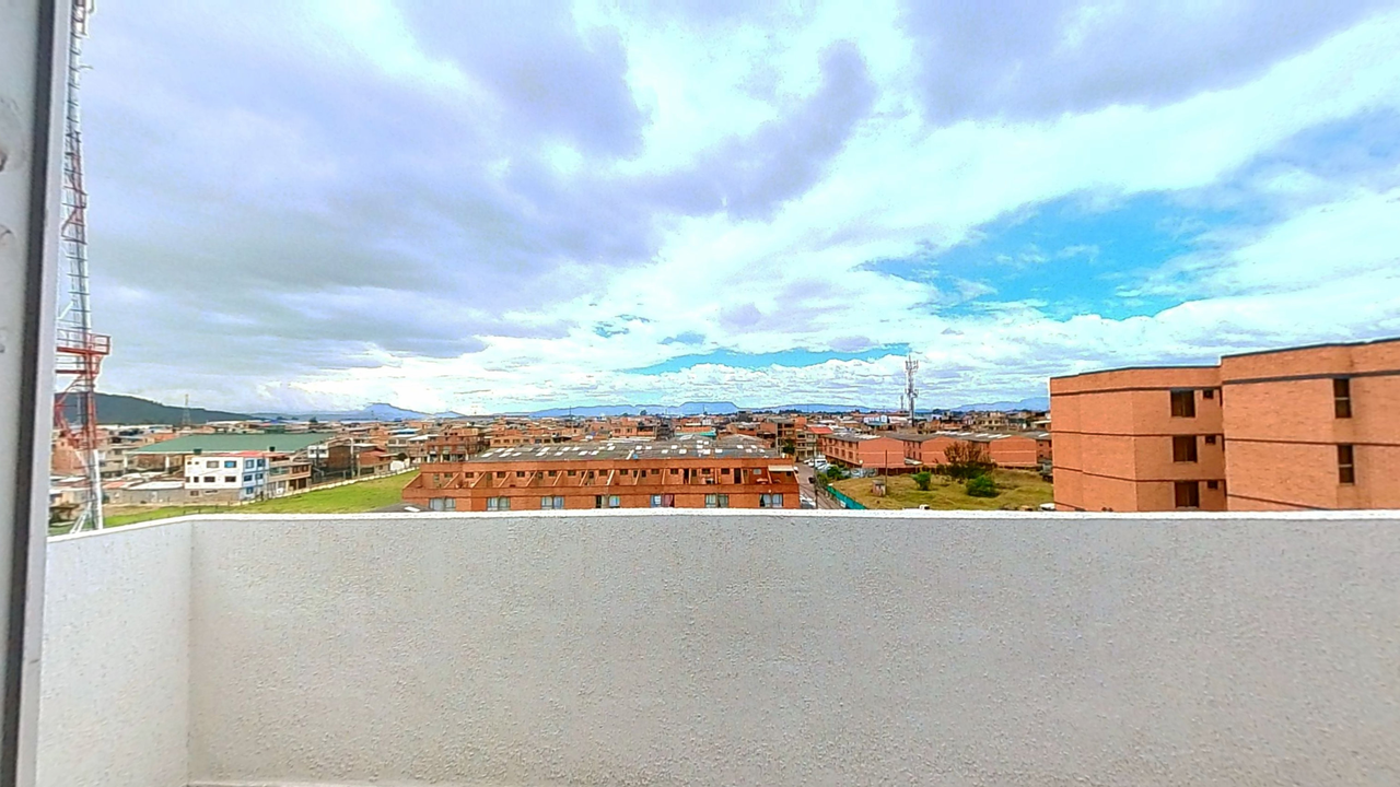 Penthouse en Venta con Balcón y Vista Exterior en Mosquera 93 m2