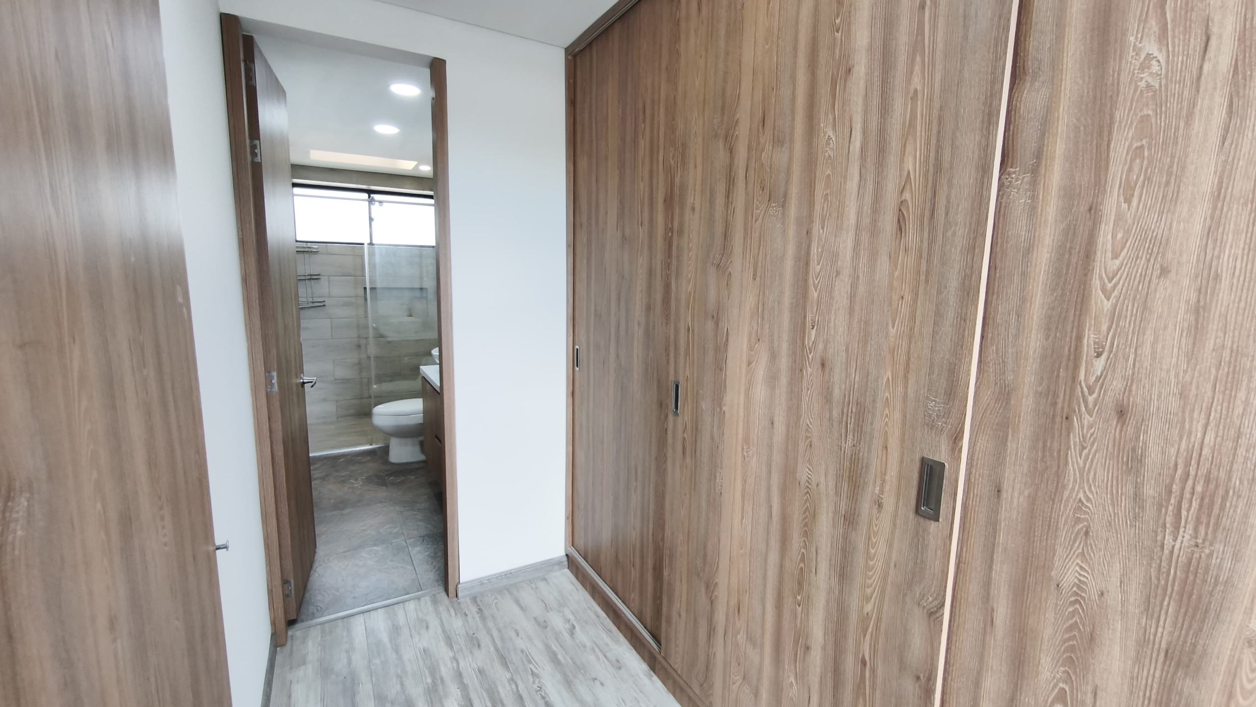 VENTA CASA EN COTA 150 M2 VEREDA EL ABRA
