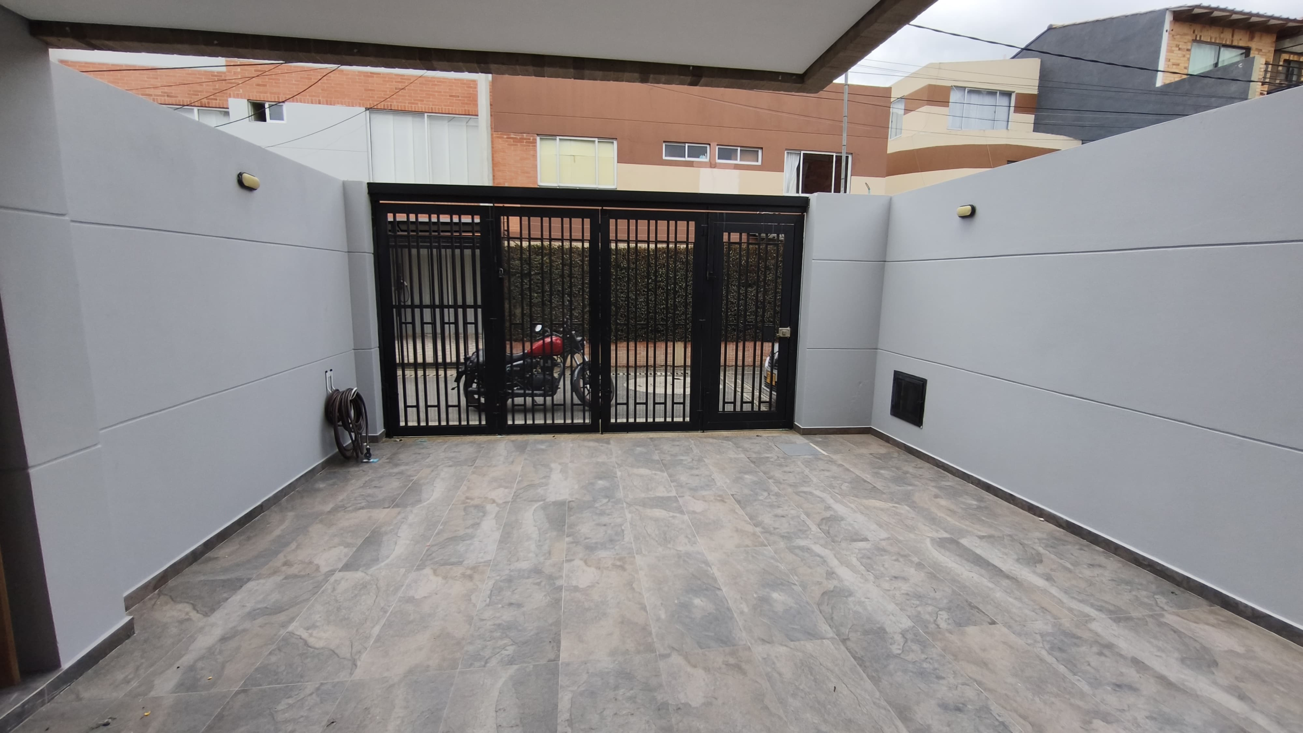 VENTA CASA EN COTA 150 M2 VEREDA EL ABRA