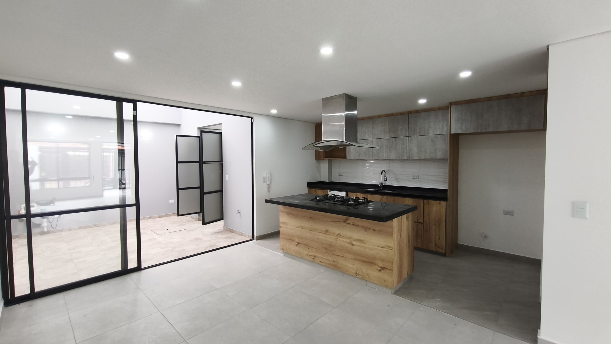 VENTA CASA EN COTA 150 M2 VEREDA EL ABRA