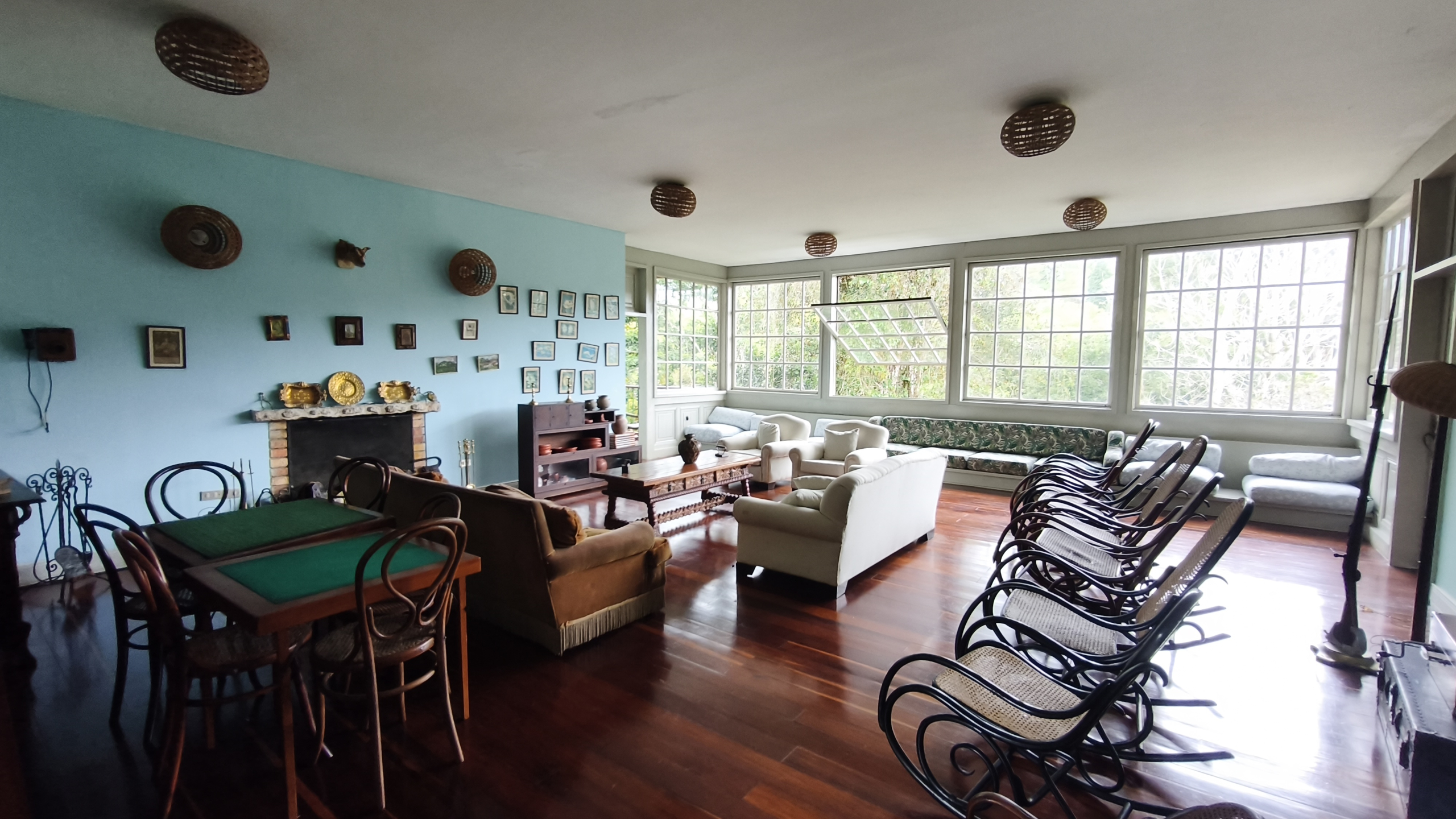 Venta de la emblemática Hacienda Las Mesitas de Santa Inés en Cachipay (160 Ha). Casona colonial, lago y alto potencial ecoturístico e inmobiliario.