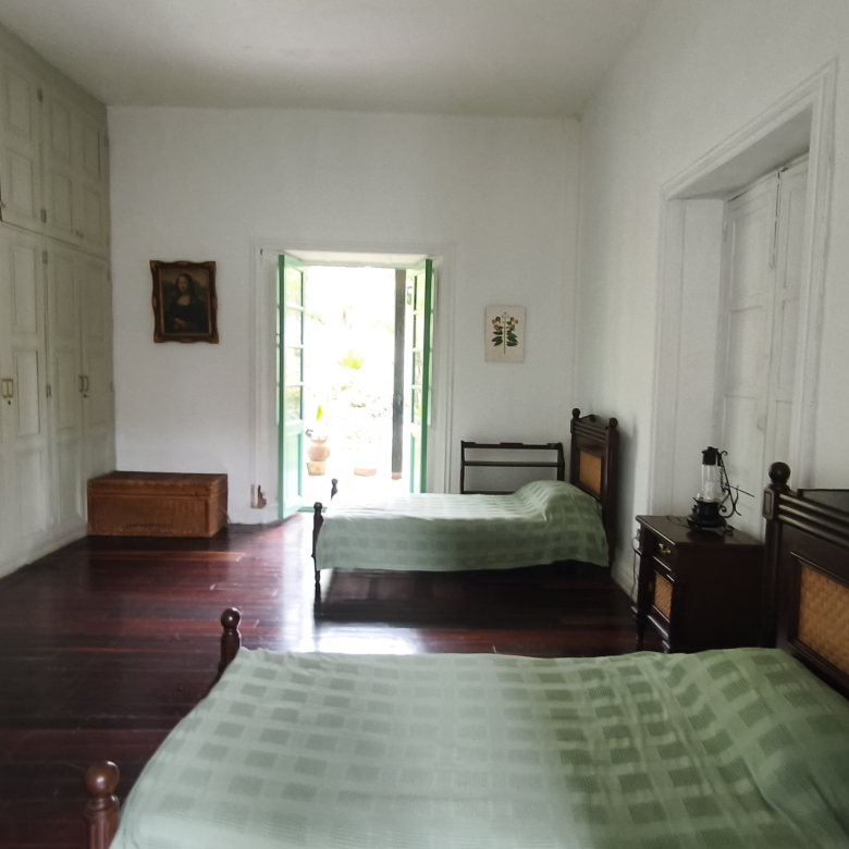 Venta de la emblemática Hacienda Las Mesitas de Santa Inés en Cachipay (160 Ha). Casona colonial, lago y alto potencial ecoturístico e inmobiliario.