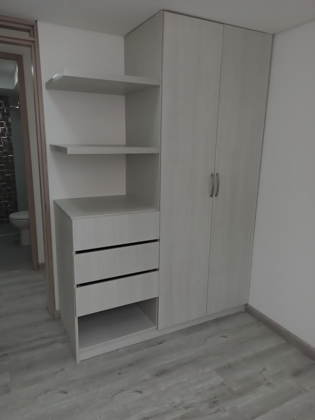 Apartamento en Venta Castilla Central Piso 13 | $245 Millones