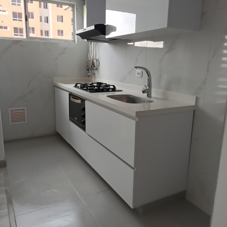 Apartamento en Venta Castilla Central Piso 13 | $245 Millones