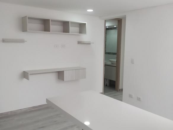 Apartamento en Venta Castilla Central Piso 13 | $245 Millones
