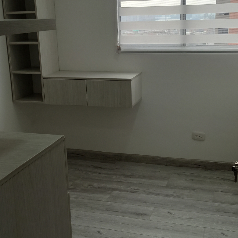 Apartamento en Venta Castilla Central Piso 13 | $245 Millones