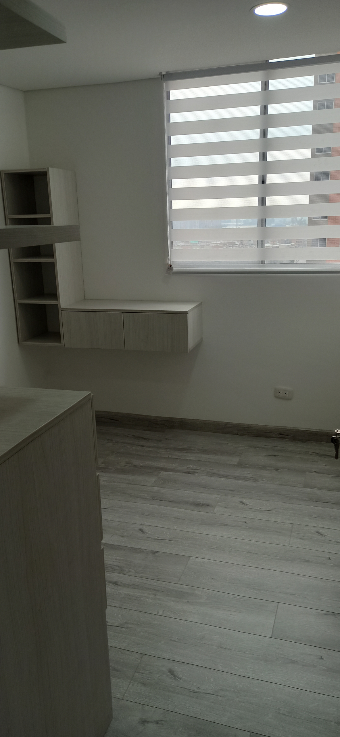 Apartamento en Venta Castilla Central Piso 13 | $245 Millones
